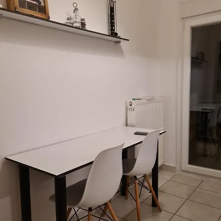 Comfortable Center Apartment